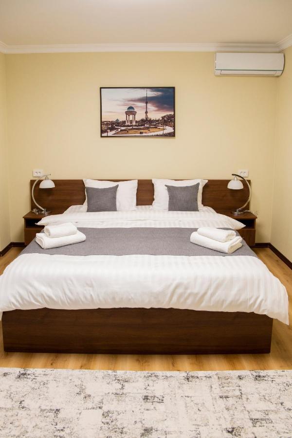 Hotel Vostok Tashkent Exterior photo